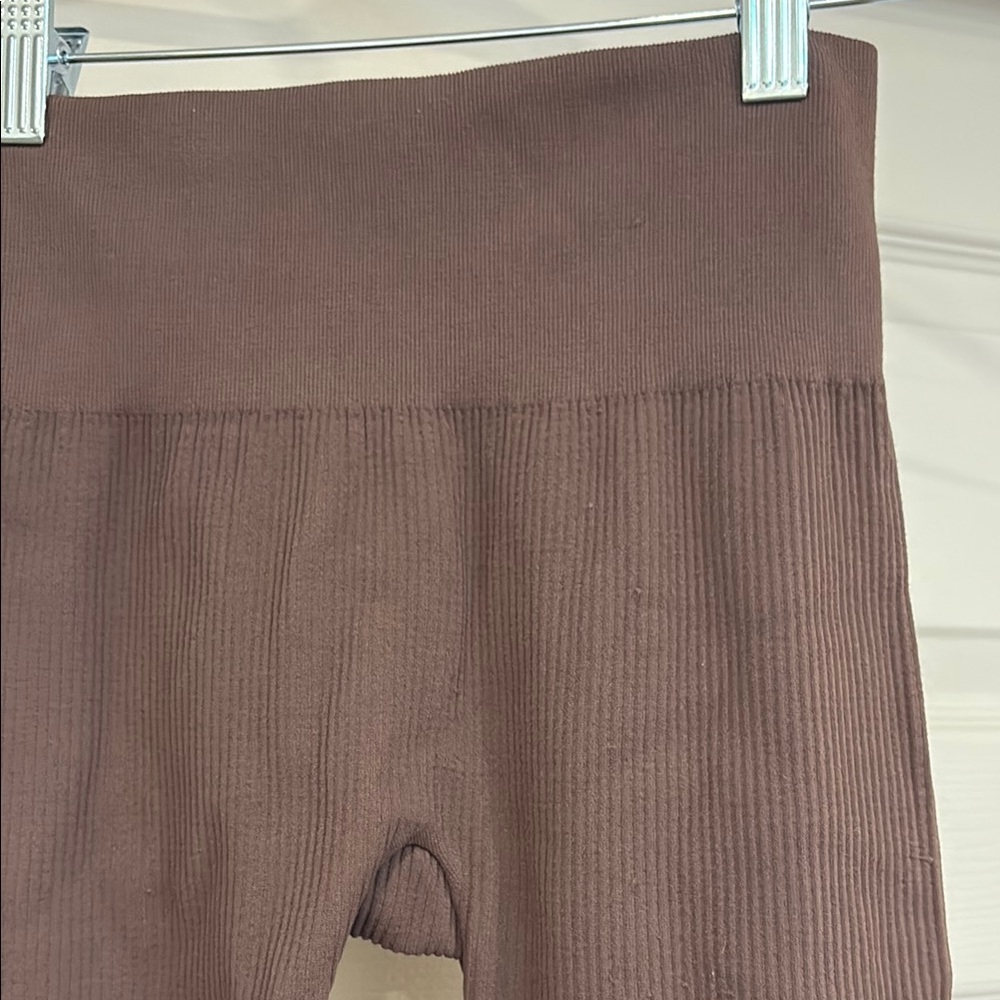 Pull&Bear Brown High-Waisted Leggings View 2